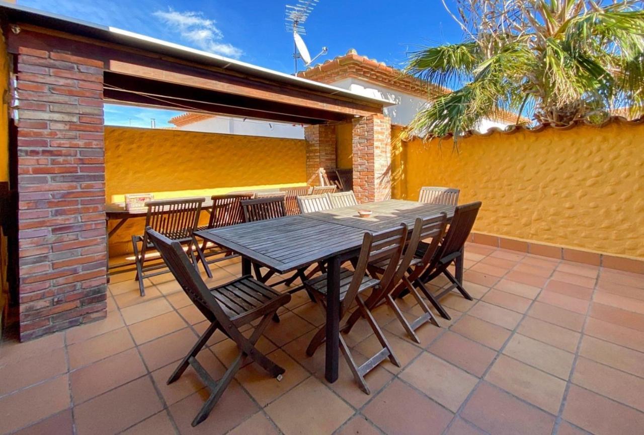 Ampuriahome Villa Hosting 15, Pool & Mooring Empuriabrava Εξωτερικό φωτογραφία